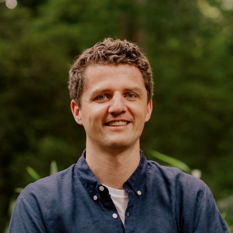 Lukas Weisheit headshot